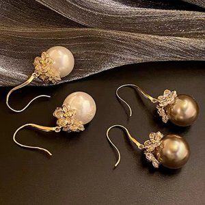 Everything goes with pearl ear hangers